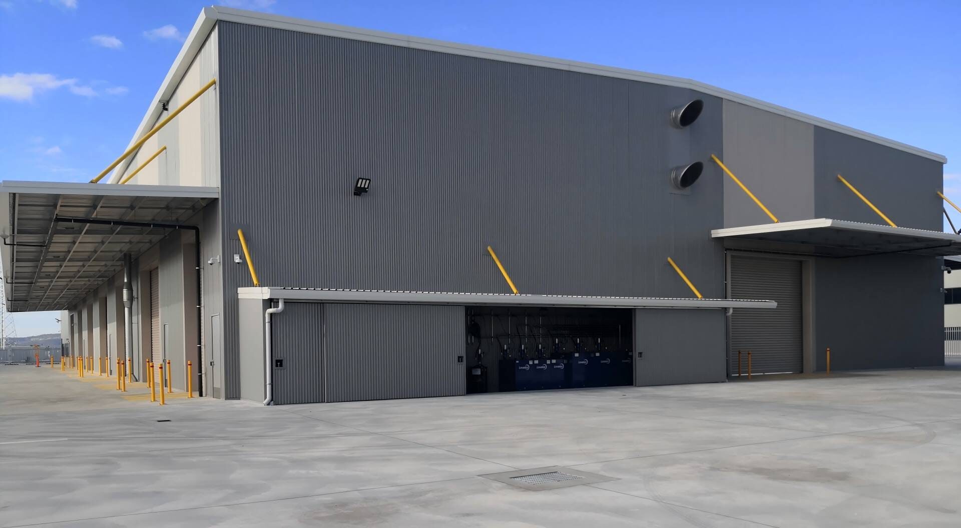 Prefabrykowana stalowa hala magazynowa do przechowywania i logistyki